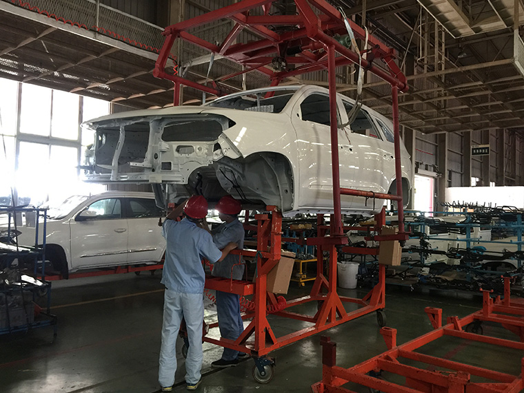 皮卡車(chē)生產(chǎn)線